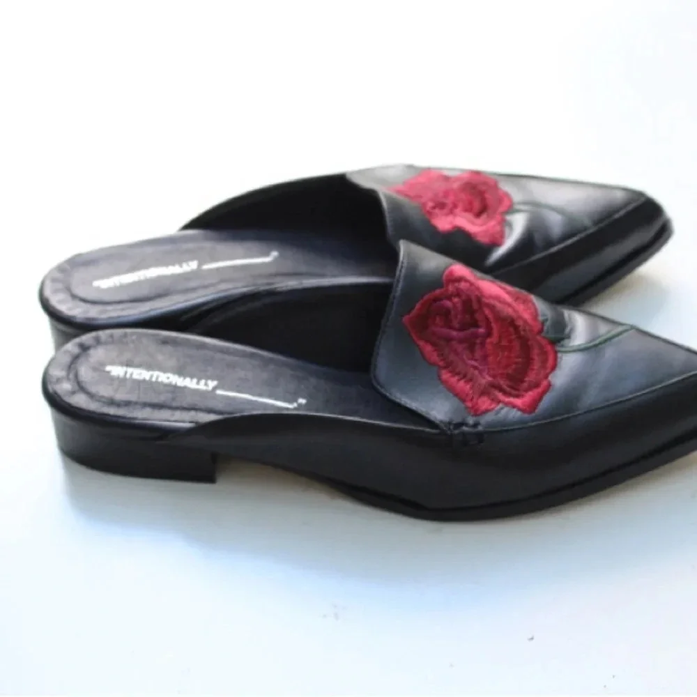 Intentionally blank Fanning mules - Picture 9 of 11